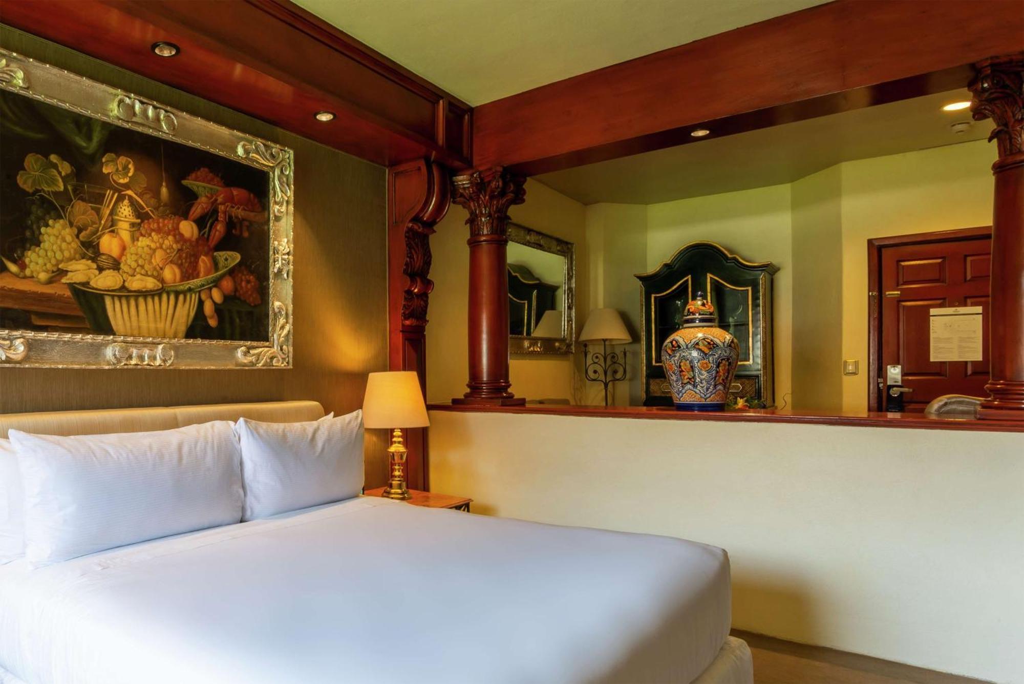 ฮิลตัน ซาน หลุยส์ โปโตซี Hotel ซานหลุยส์โปโตซิ ภายนอก รูปภาพ