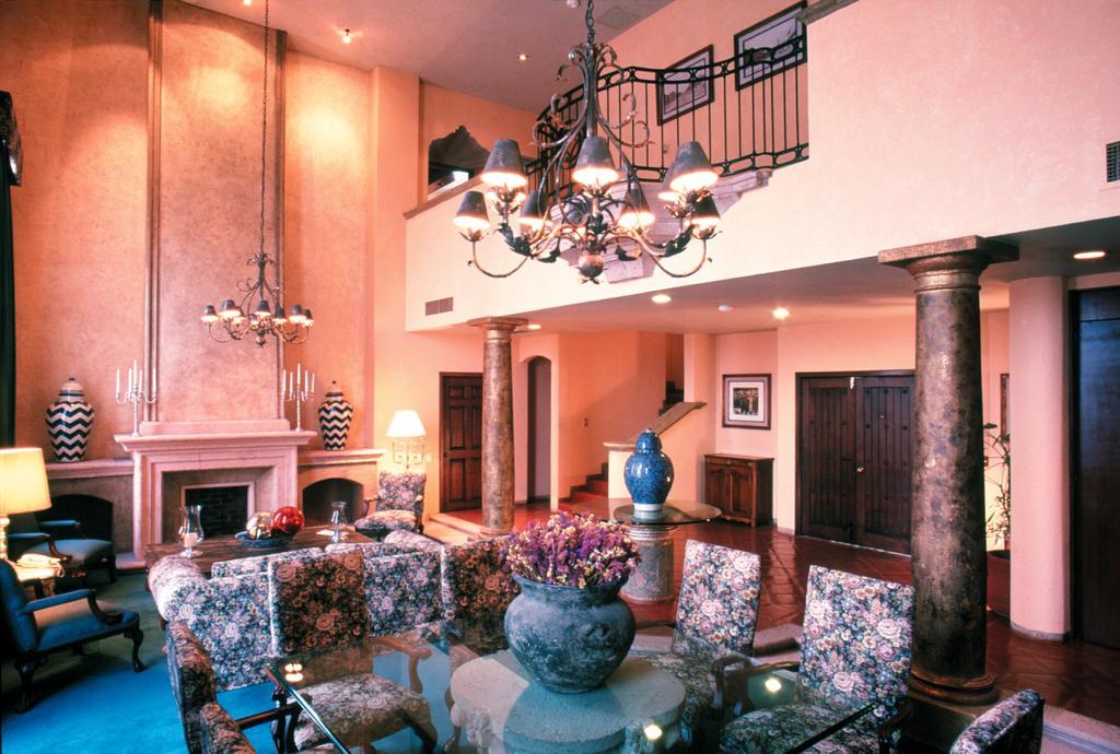 ฮิลตัน ซาน หลุยส์ โปโตซี Hotel ซานหลุยส์โปโตซิ ภายนอก รูปภาพ